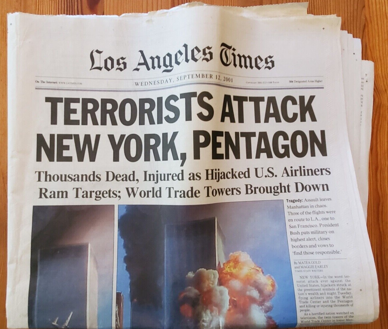 Los Angeles Times TERRORISTS ATTACK NEW YORK PENTAGON 9/12/2001 Pre-Owned 40 Pgs