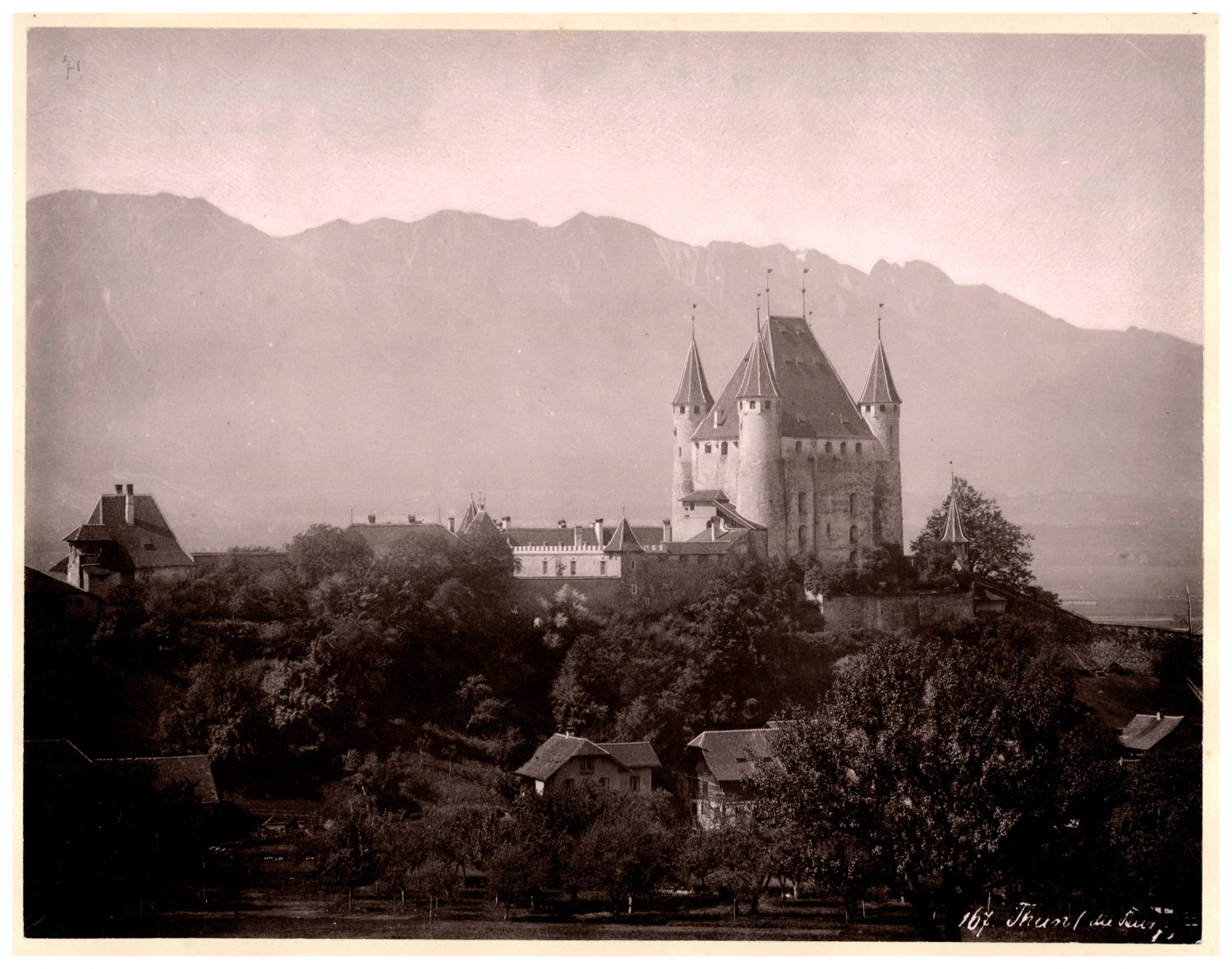 Switzerland, Thun, Thun Castle Vintage Print, Photomechanical 22.5x29 Circa 1