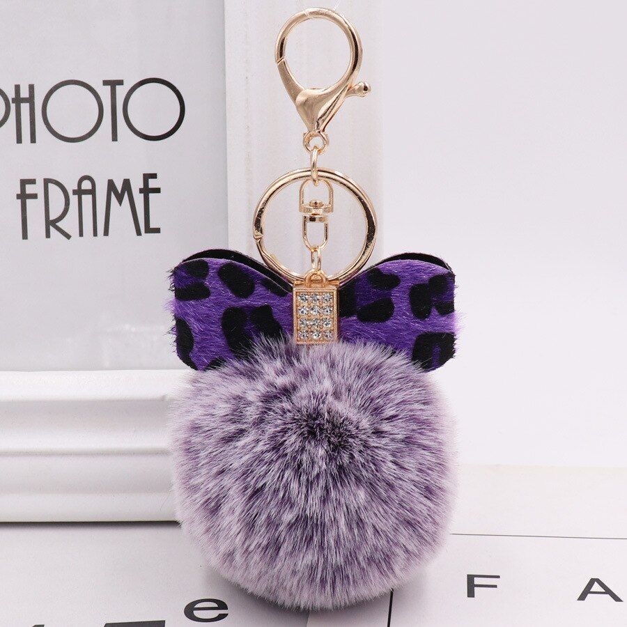 Leopard Print Pompom Keychains Fluffy Fur Ball Keyrings Women Accessories 1pc Se