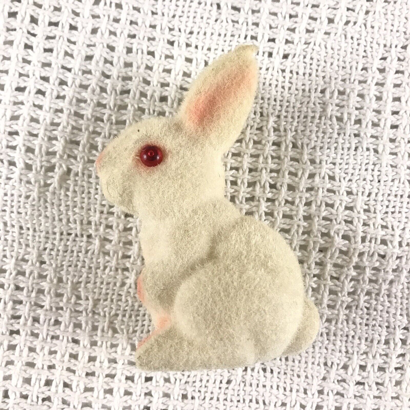 Vintage Fuzzy Flocked Plastic White Albino Bunny Rabbit Figurine Red Eyes 4\