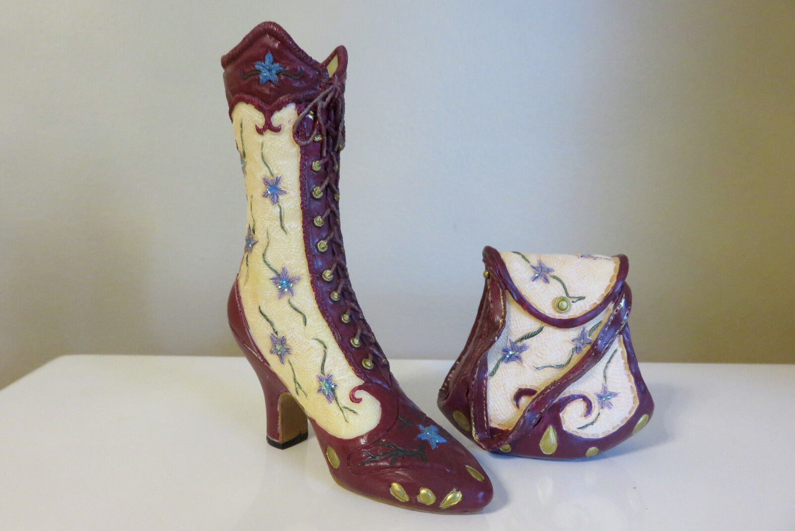 Collectible mini Victorian Boot coordinating purse set  resin 4.5 in shoe gift