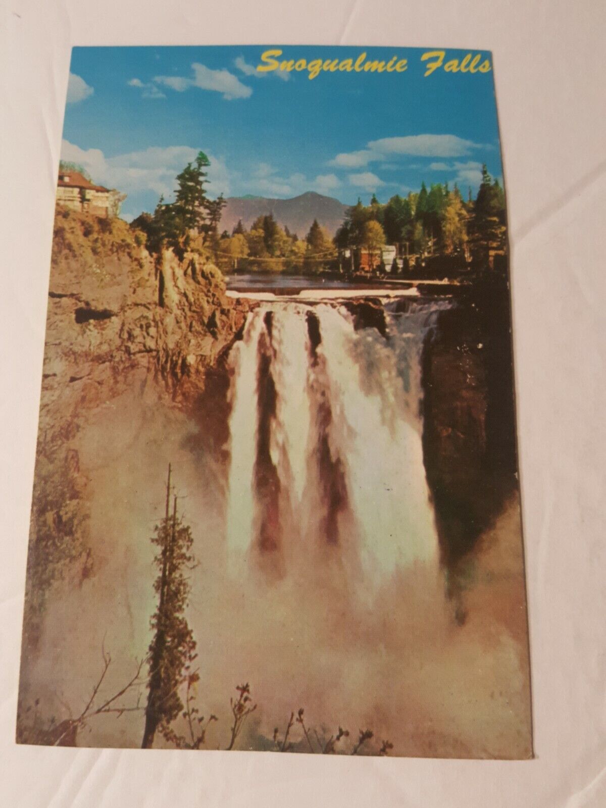 1960s postcard SNOQUALMIE FALLS and lodge Washington near Seattle Cascades
