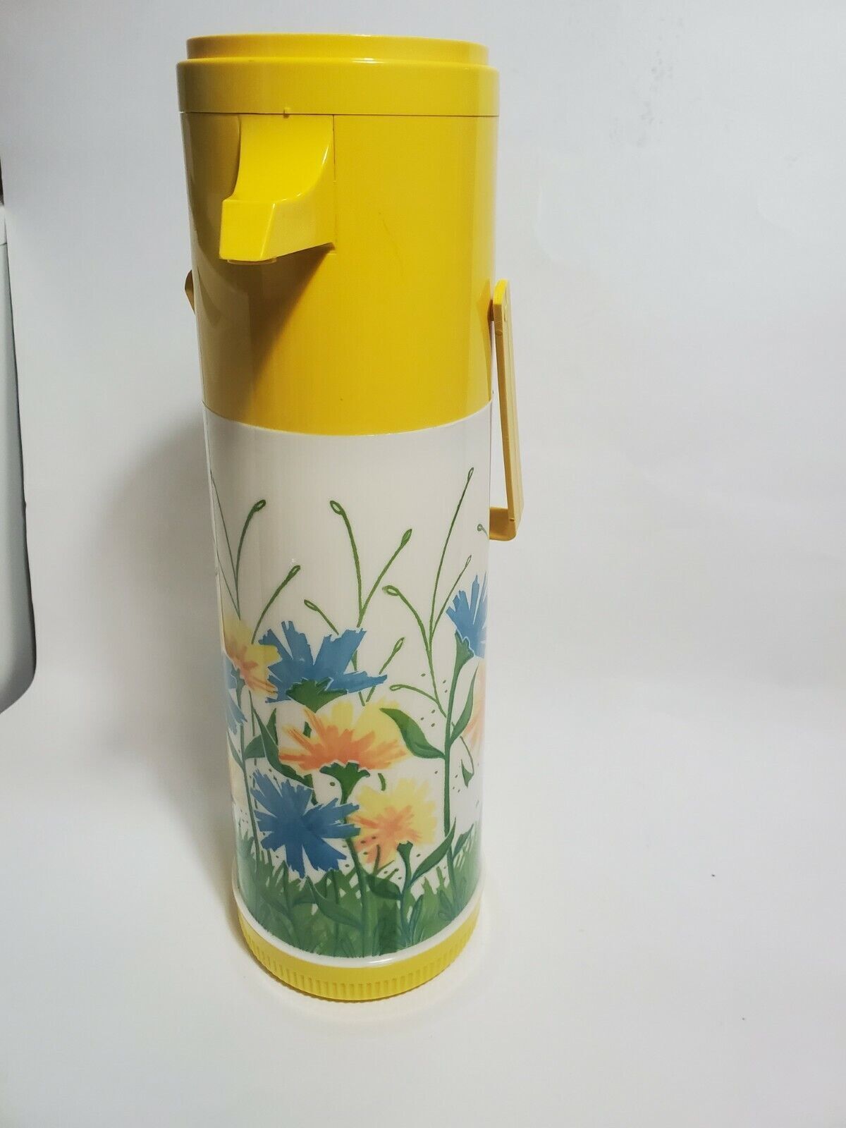 Alladin\'s Pump-A-Drink Insulated Drink Thermos P150 Floral Yellow Vintage