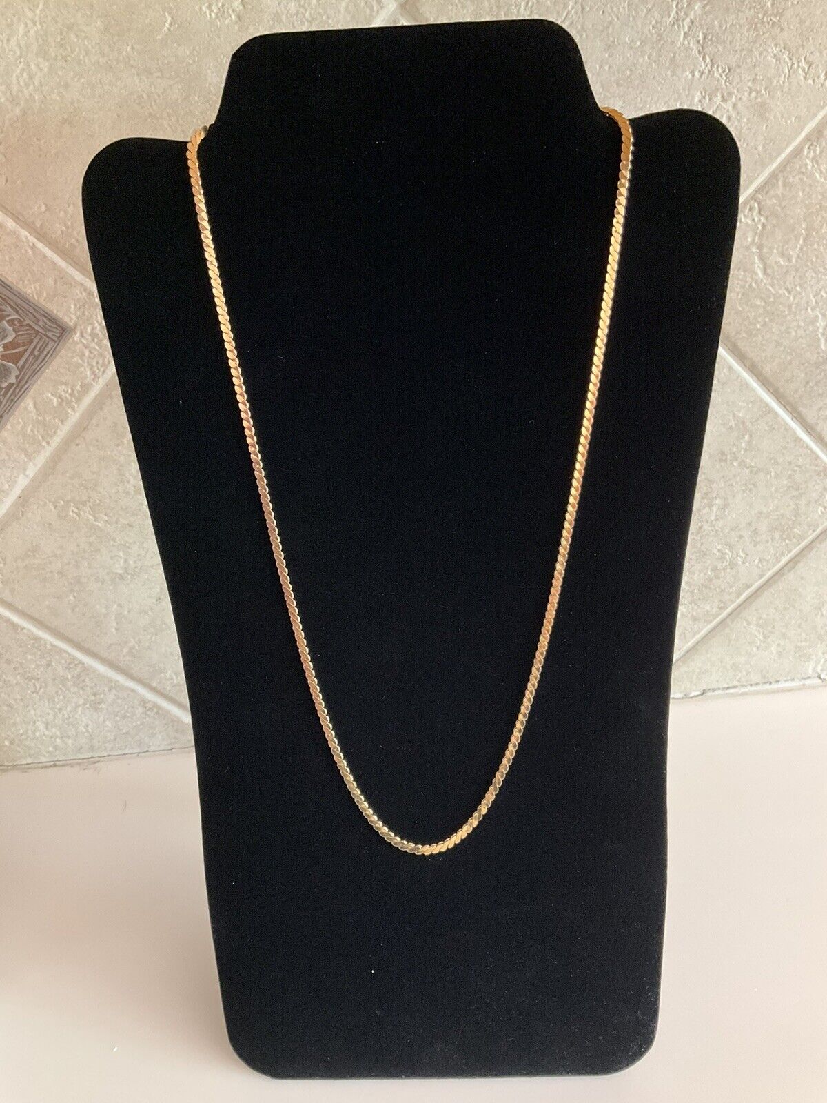 Vintage 12 kt Yellow GE Necklace  23\