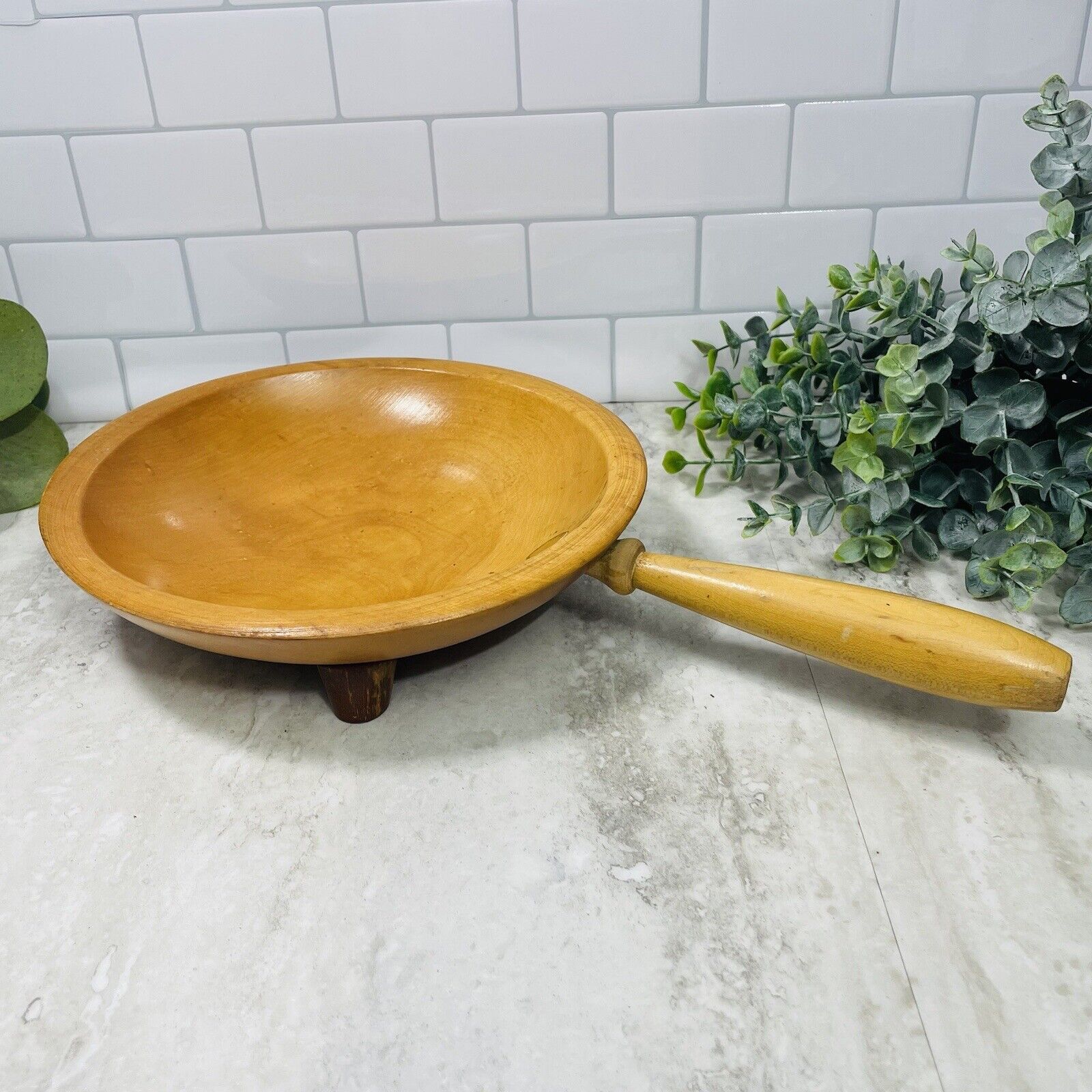 Vintage Wood Munising Footed Dough Bowl Maple Long Handled  8” Primitive