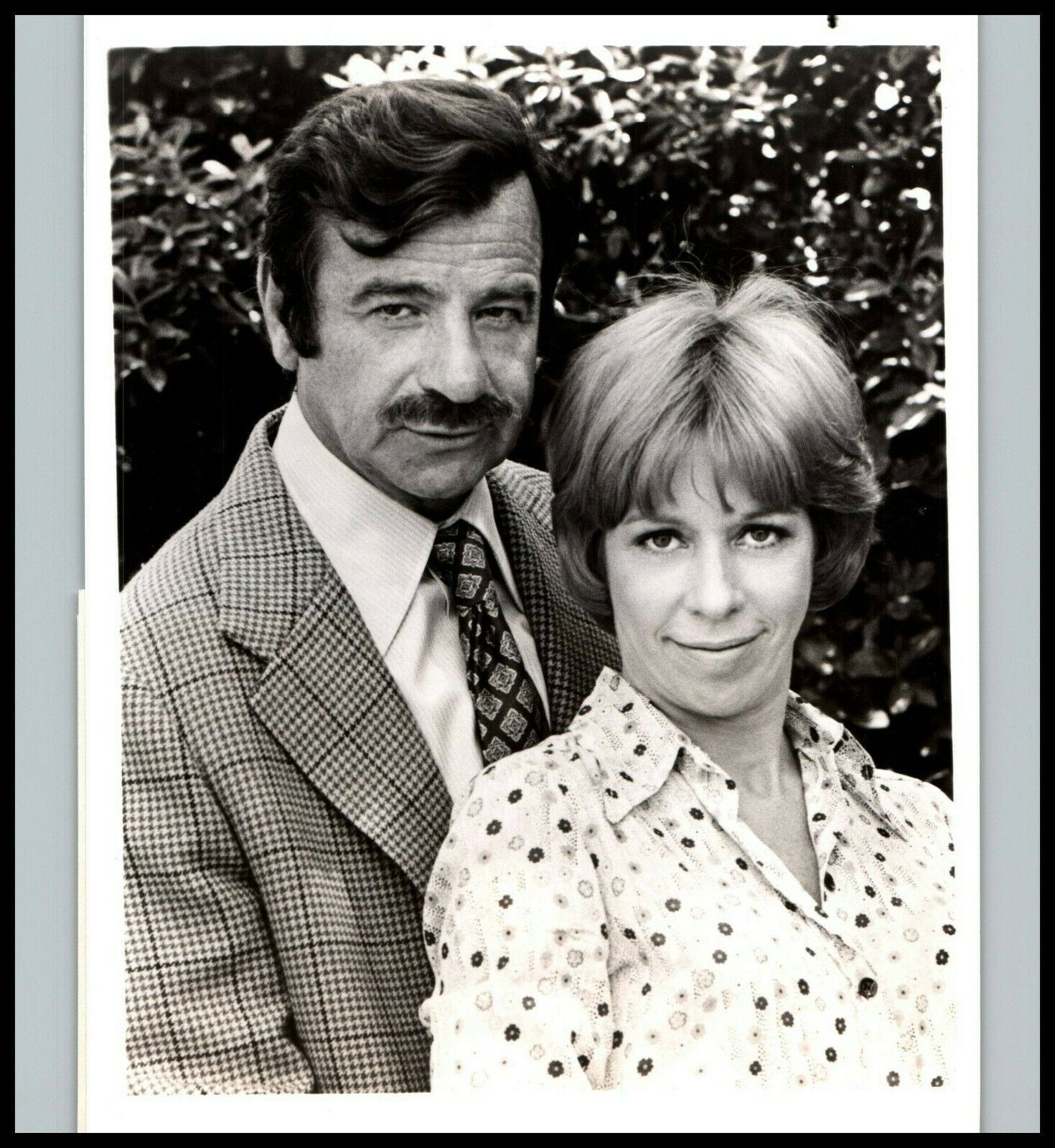 Walter Matthau  + Carol Burnett (1975) NBC PORTRAIT ORIGINAL VINTAGE PHOTO M 61