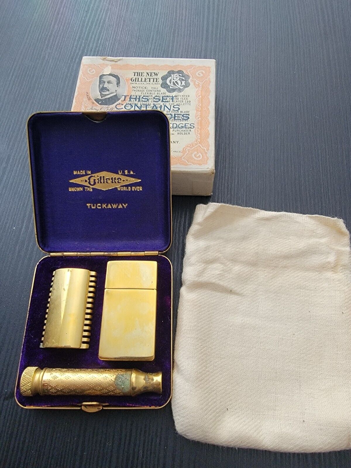 Vintage Gillette Razor 1920\'s Tuck away Safety Razor w/Case & Razor Box