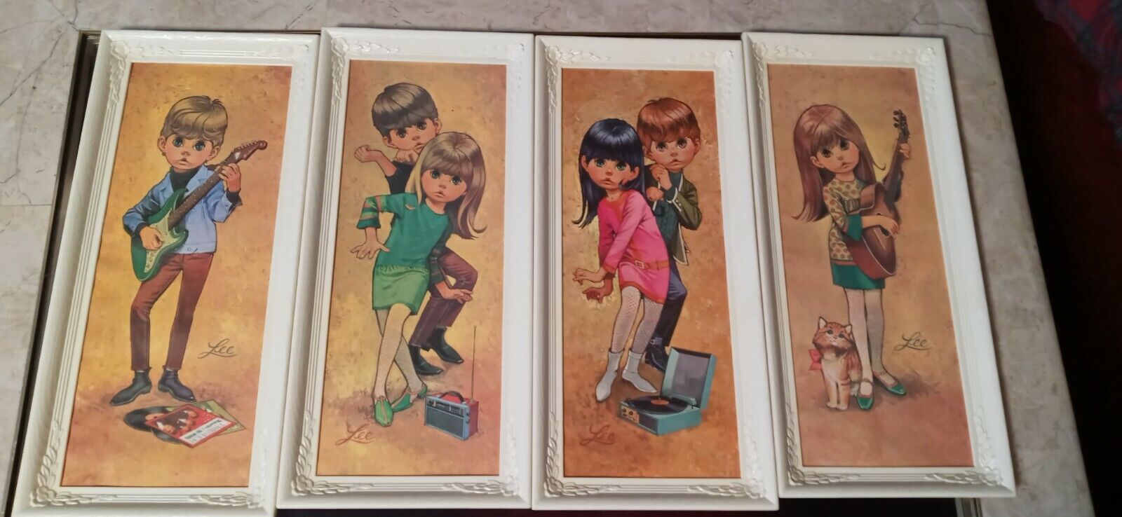 Vintage LEE Go-Go Big Eye Girl and Boy. 4 Picture Set Amazing Condition