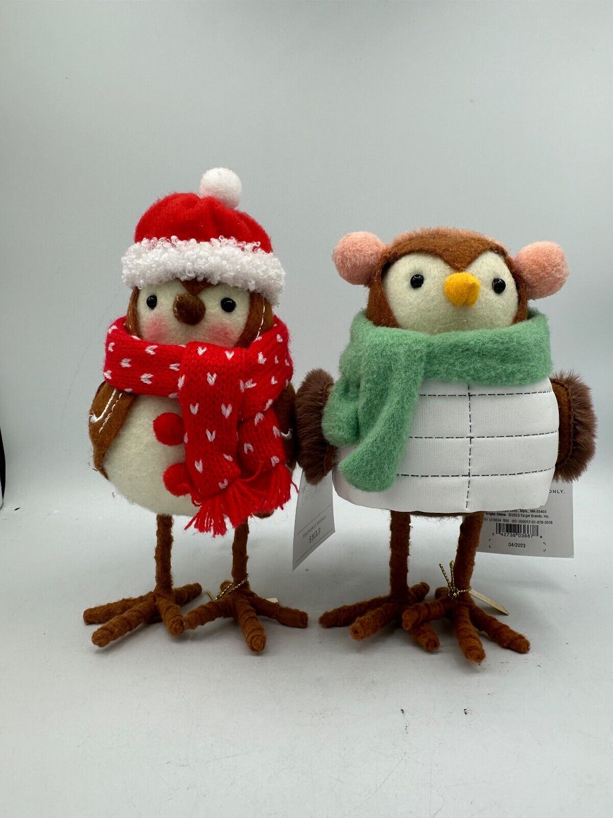2023 Target Wondershop Winter Cold Holiday Snap Wafer Featherly Friend 2 Birds