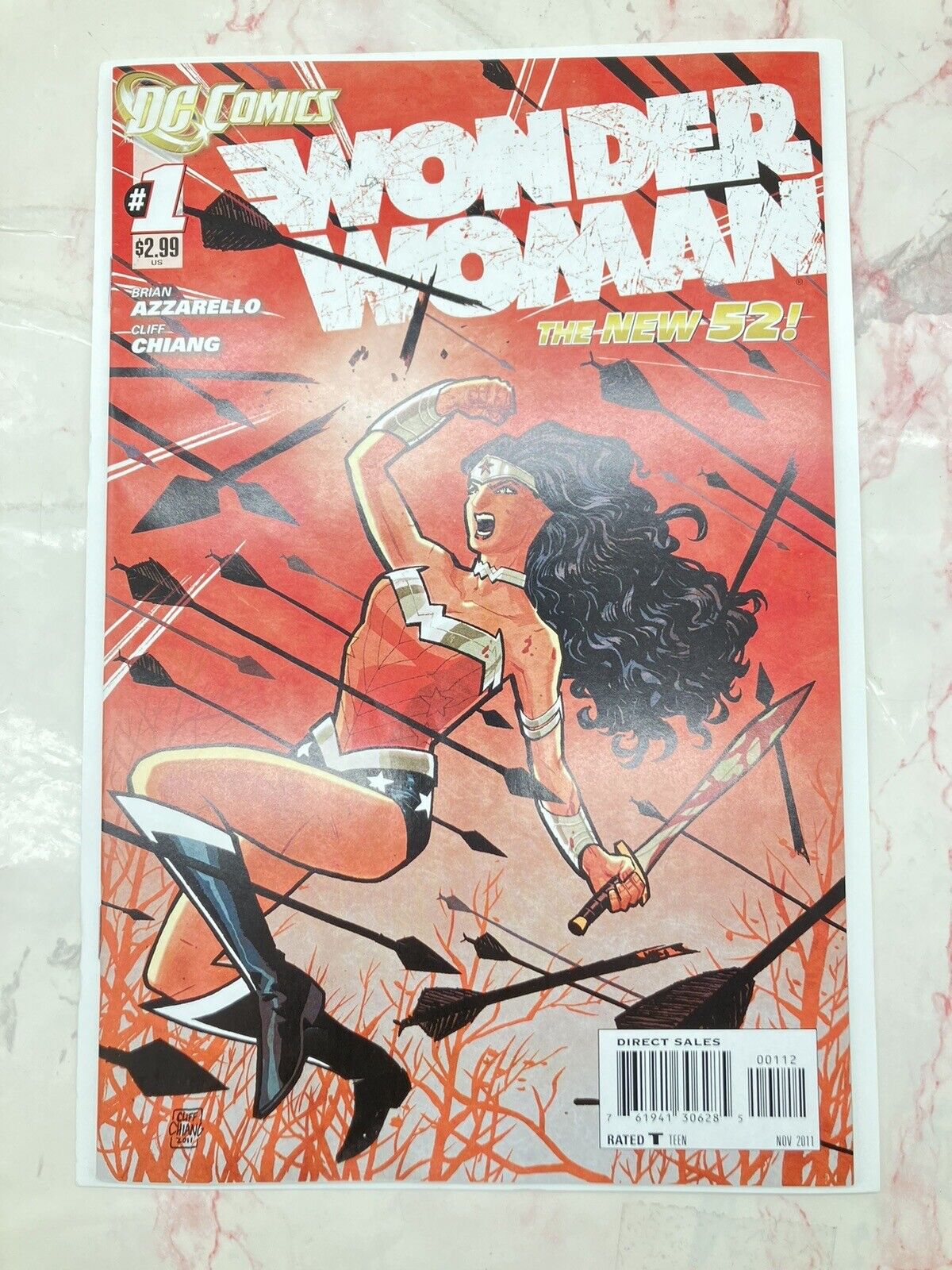 Wonder Woman: New 52 - Issue #1 (2011) DC Comics Azarrello