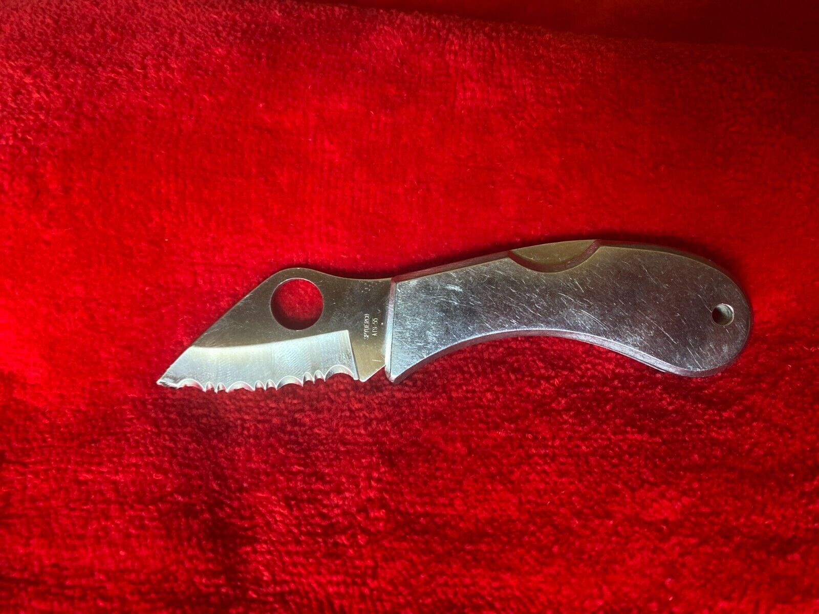 SPYDERCO (CO-PILOT) Seki-Japan Serrated Knife