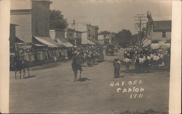 RPPC Canton,MN Day Off Parade October 30,1948 Fillmore County Minnesota Postcard