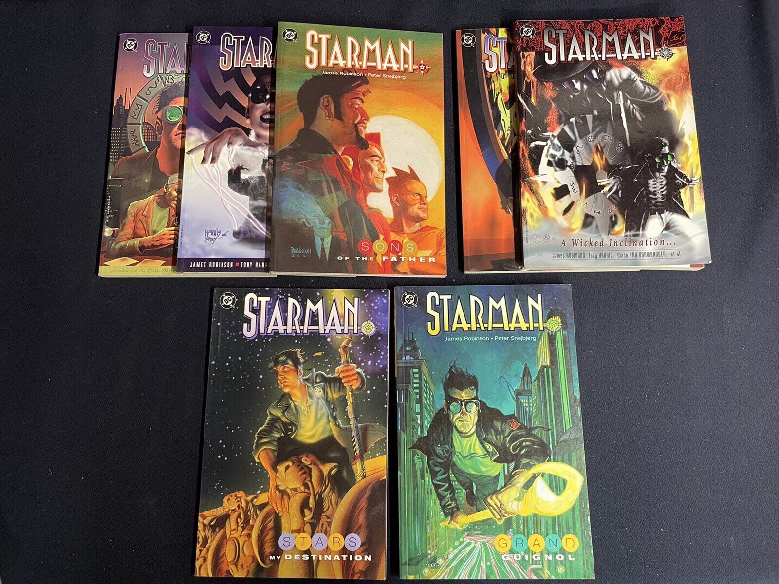 Starman Trades Vol. 1,2,3,4,8,9,10 (Missing vol. 5-7) 7 books total 