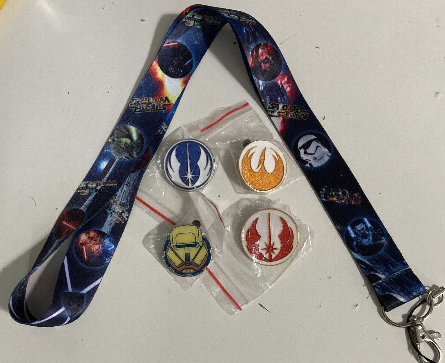Disney STAR WARS Pins with Star Wars Lanyard