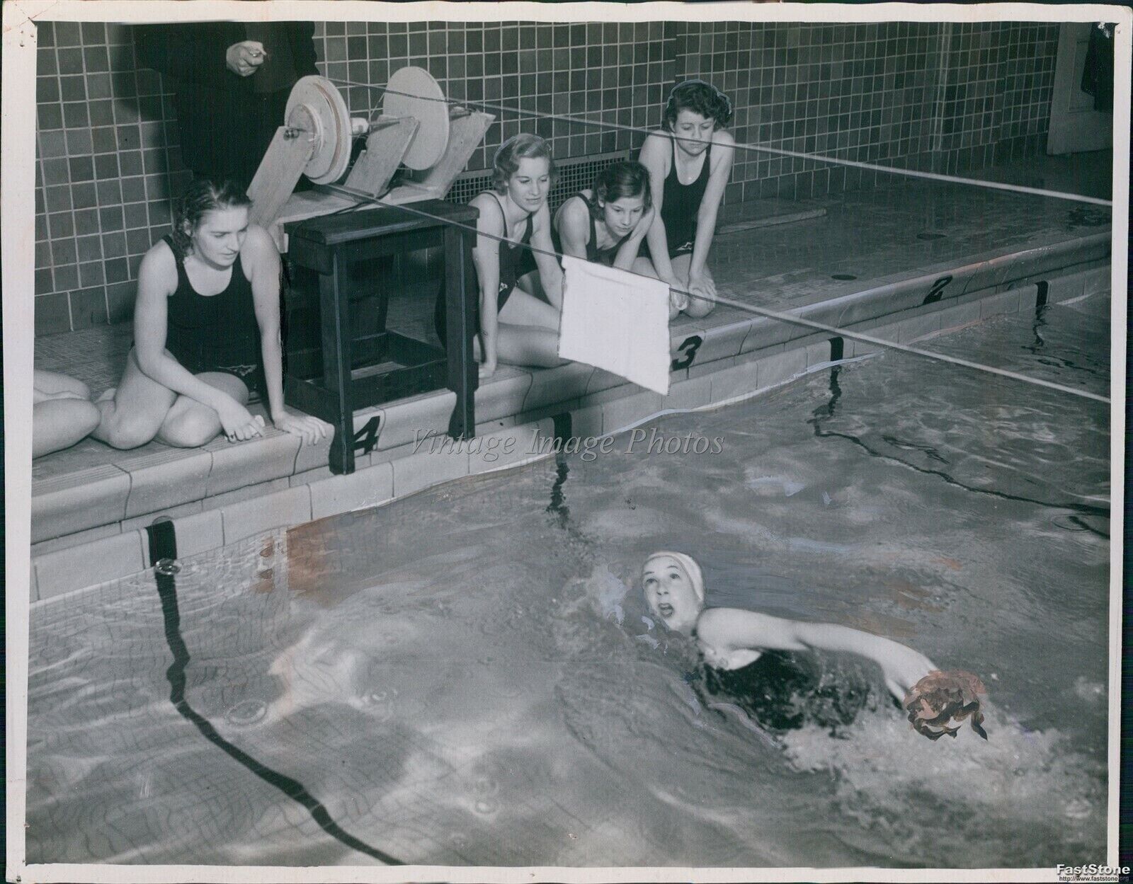 1934 Helen Madison Swimming Teammates Watch Race Pace Sports 8X10 Vintage Photo