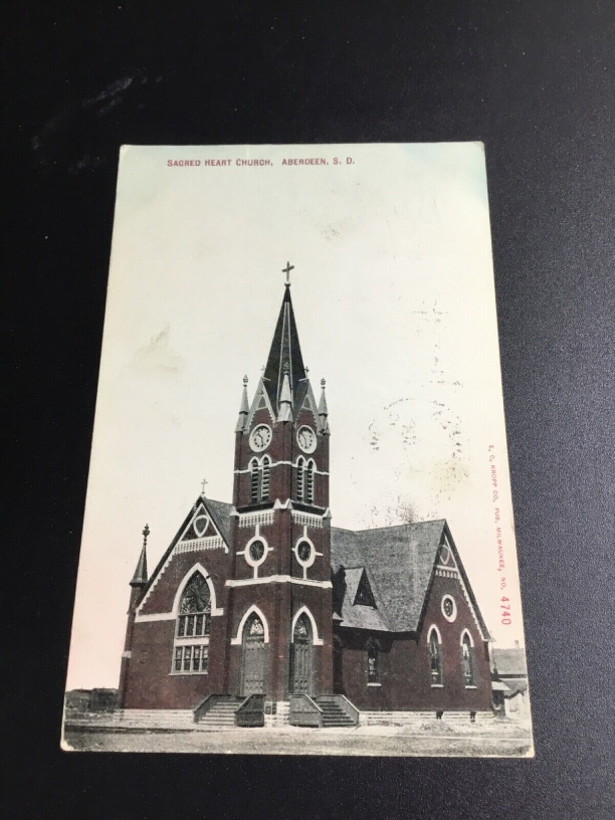 1909 Aberdeen, SD Postcard - Sacred Heart Church 822