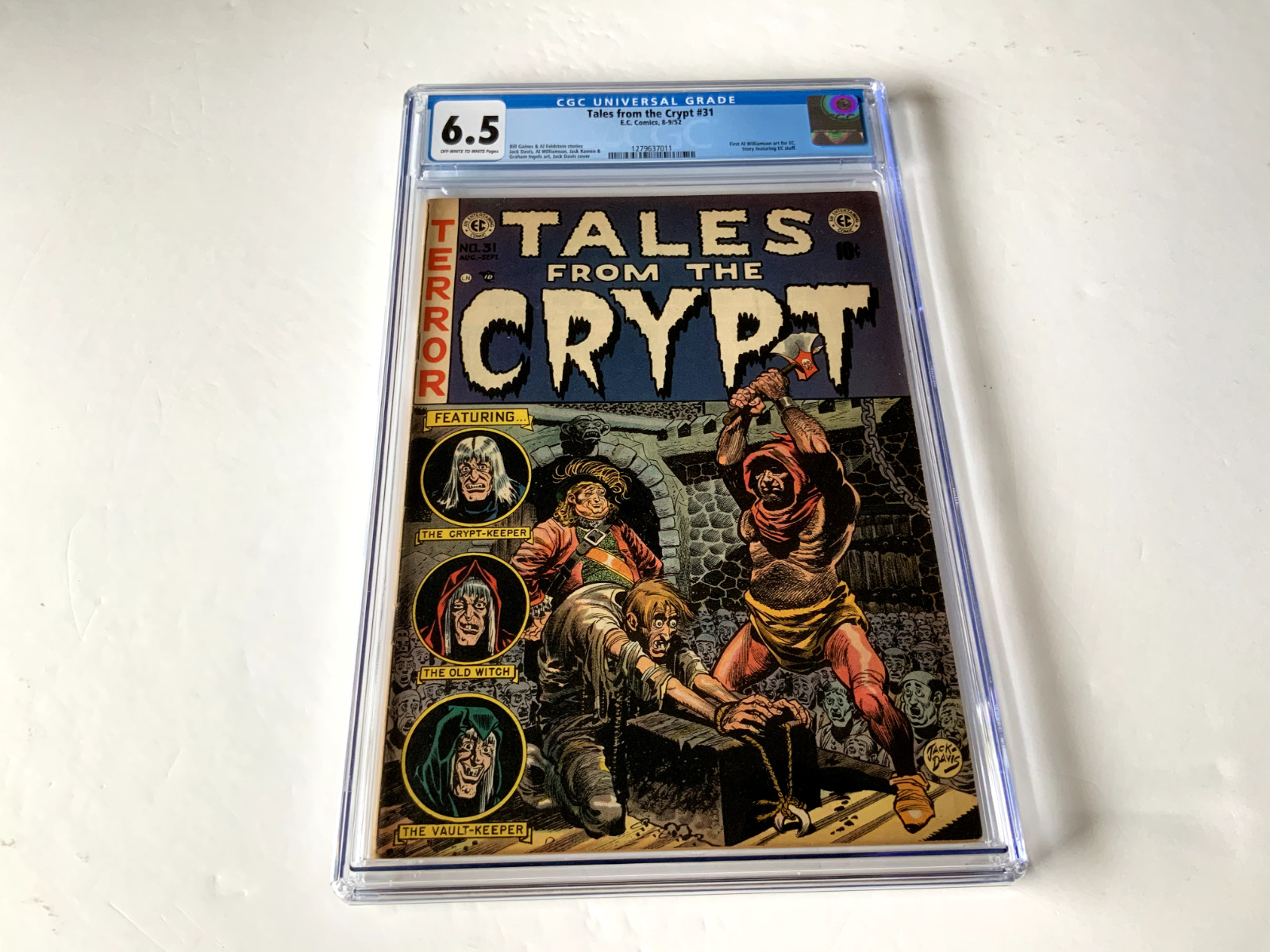 TALES FROM THE CRYPT 31 CGC 6.5 AXE MAN COVER PRE CODE HORROR EC COMICS 1952