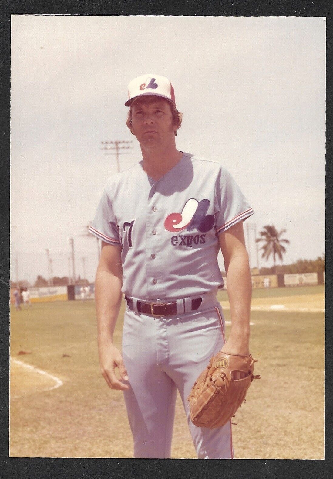 1976 Dale Murray  EXPOS  UNSIGNED  3-1/2 x 4-7/8  SNAPSHOT PHOTO POSTCARD #13