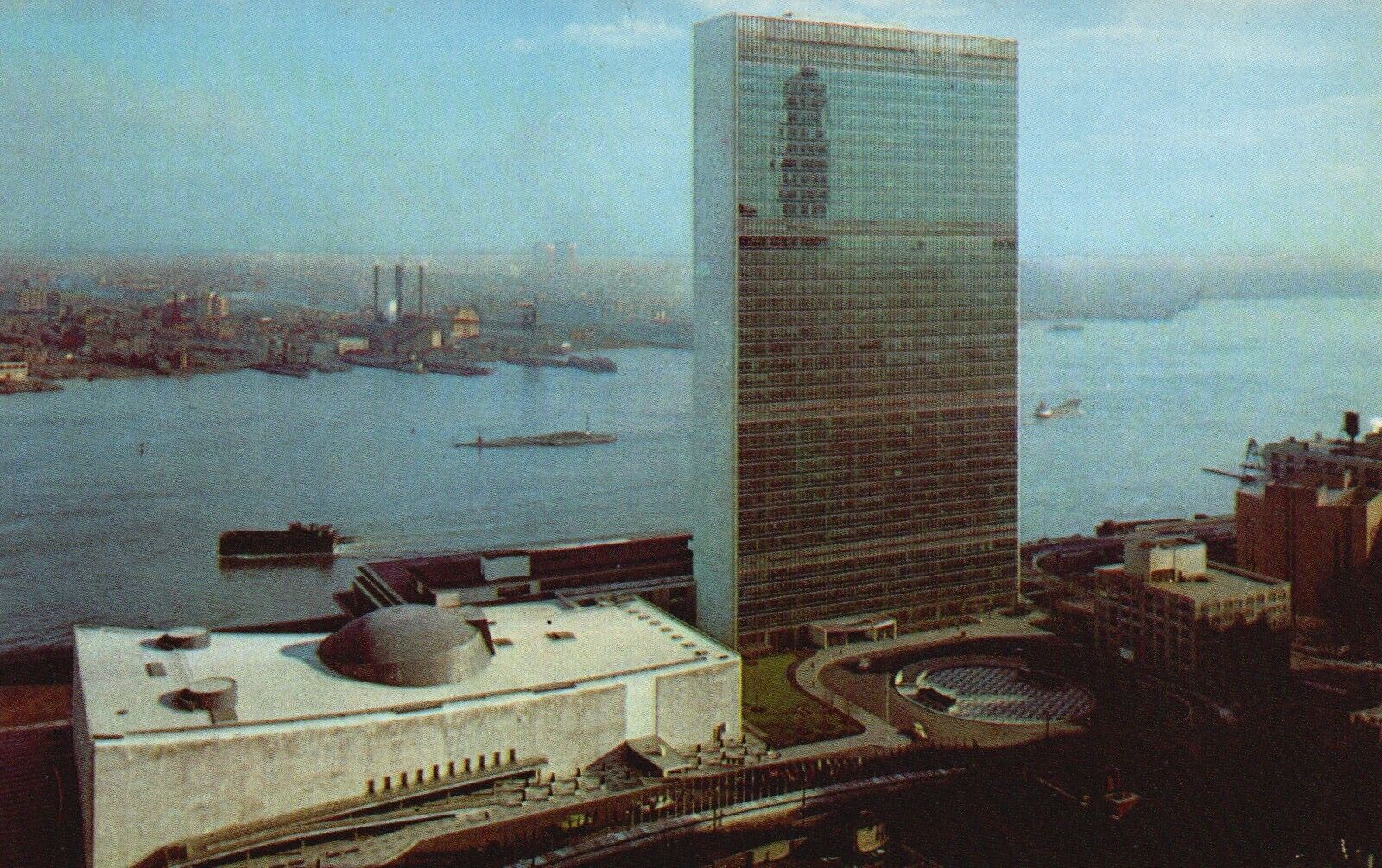 New York City, NY, United Nations, East River, 1953 Chrome Postcard b9582
