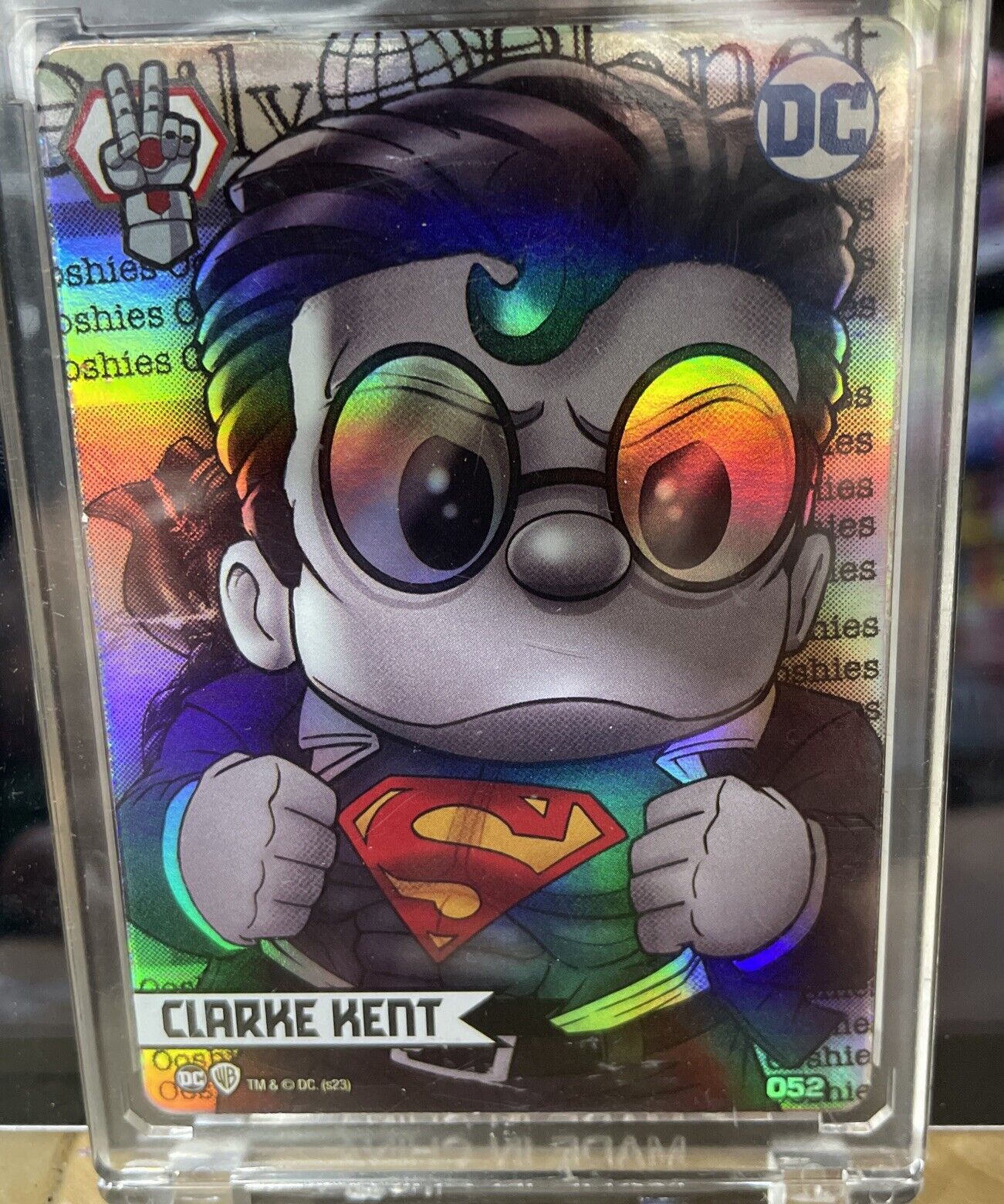 DC Comics-2023 Ooshies Collector Cards - Clarke Kent Holographic Card #52