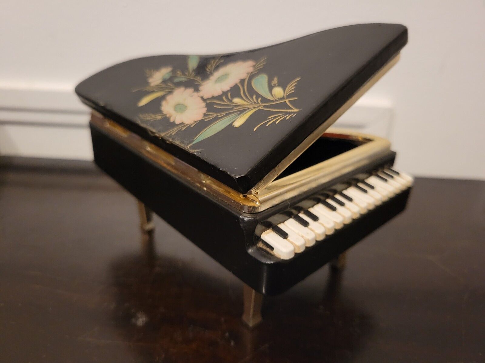 Vtg Genuine Alabaster Hand Made In Italy Black Grand Piano Jewelry Box 