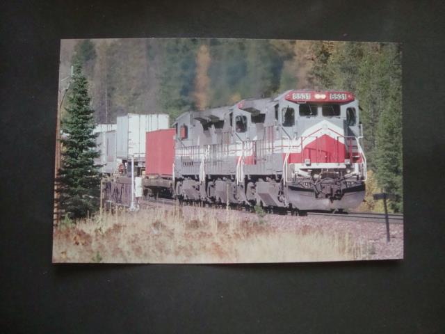 Railfans2 *336) Std Size Postcard, LMX Dash8-39B GE Locomotives, Loram Montana