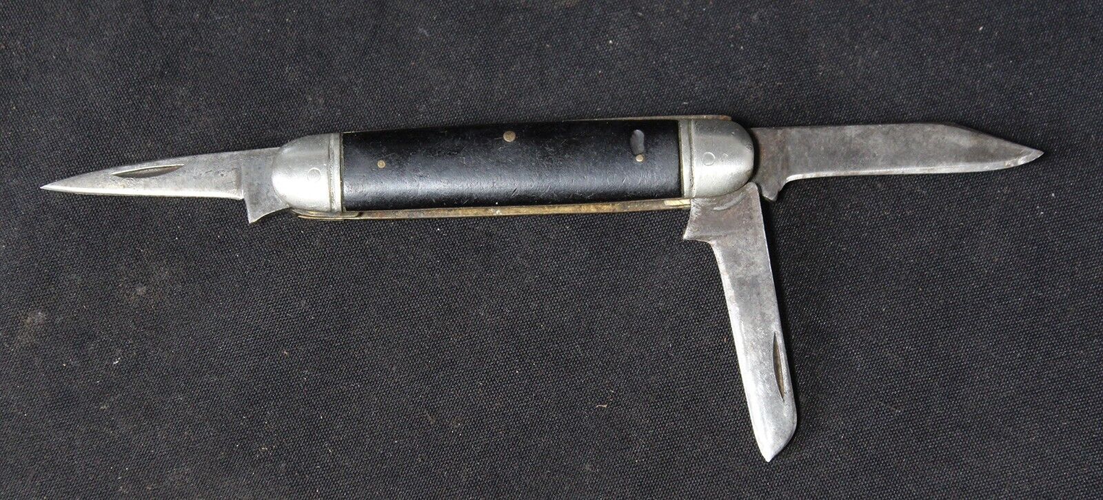 Vintage Robeson Cutlery Co. 3 Blade Folding Pocket Knife Stockman