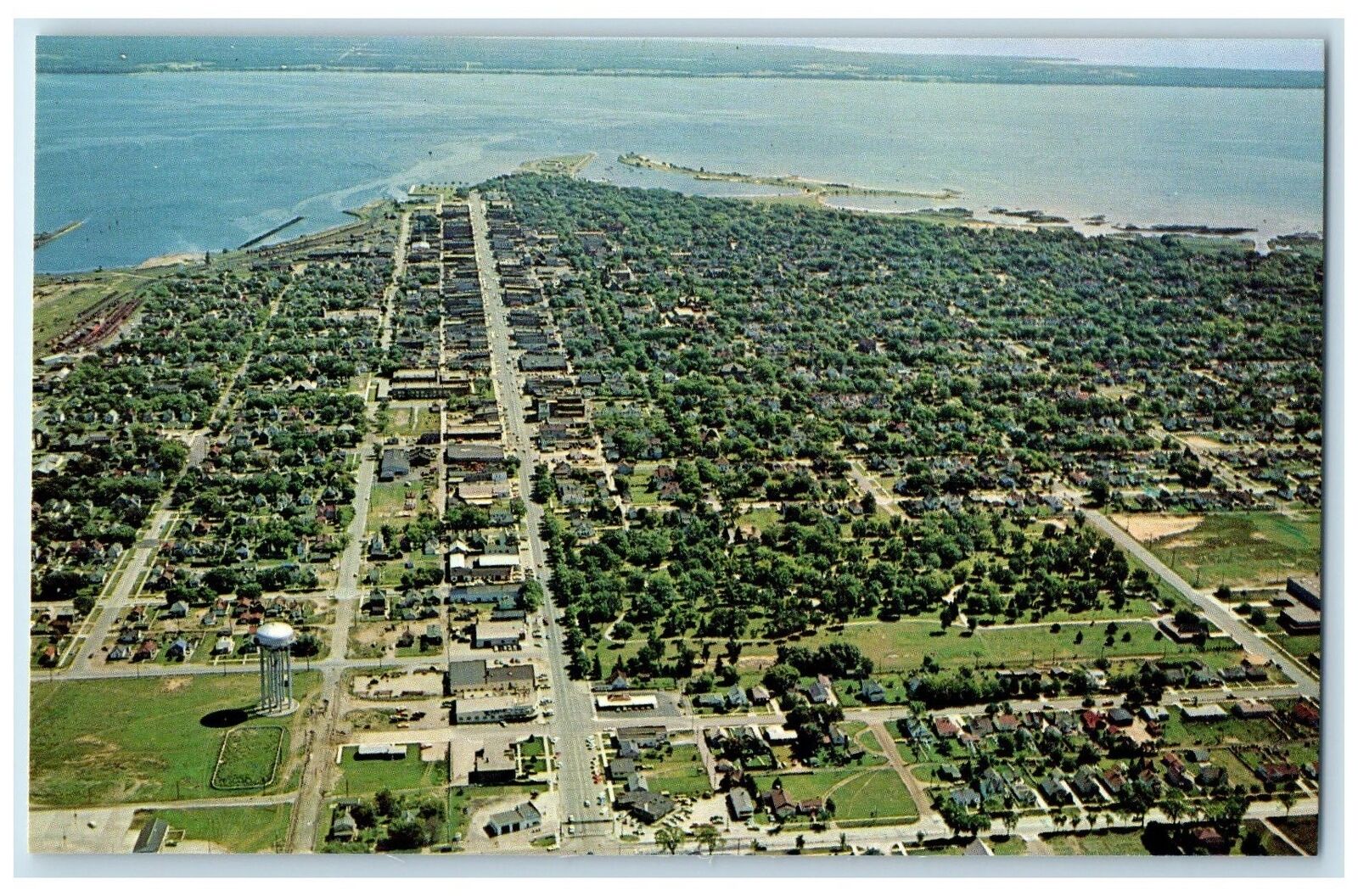 c1960\'s Looking Down Ludington Street Escanaba Michigan MI Unposted Sea Postcard