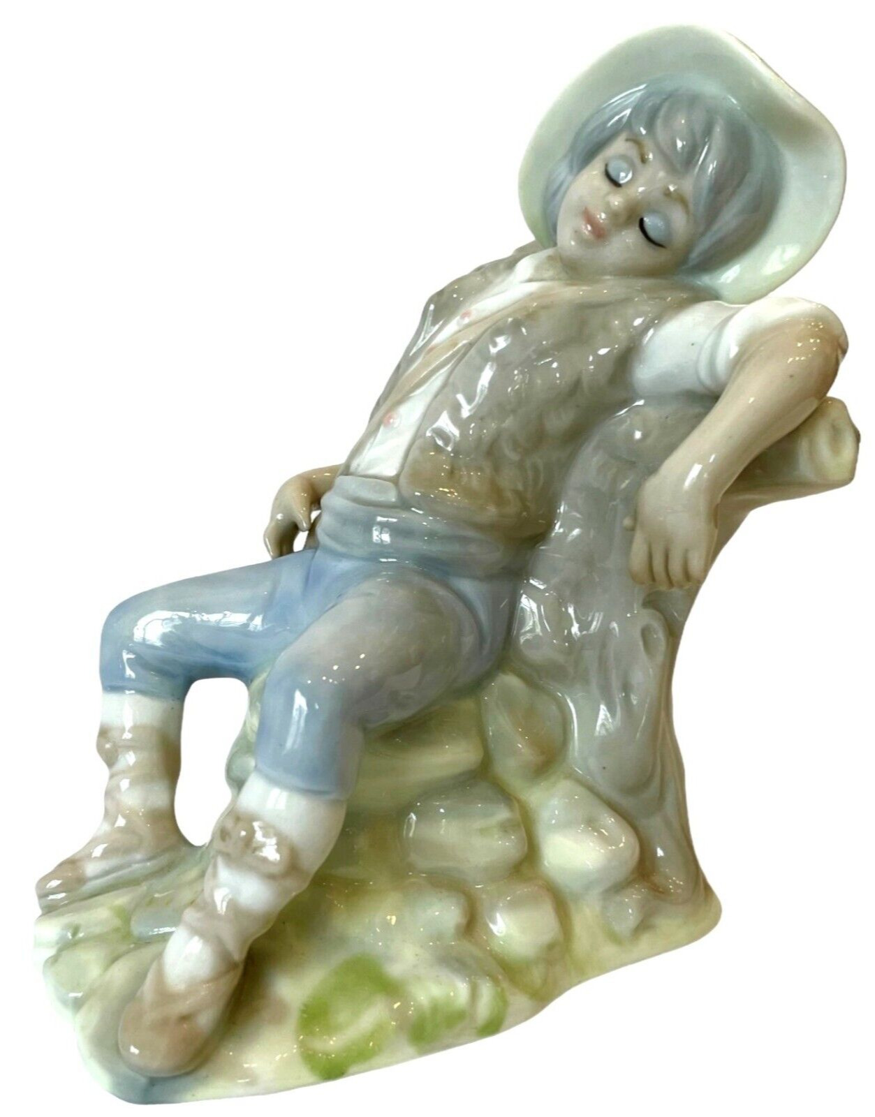 TENGRA Porcelain SPANISH BOY Sitting on TREE Trunk VTG Statue/ Figurine-SPAIN