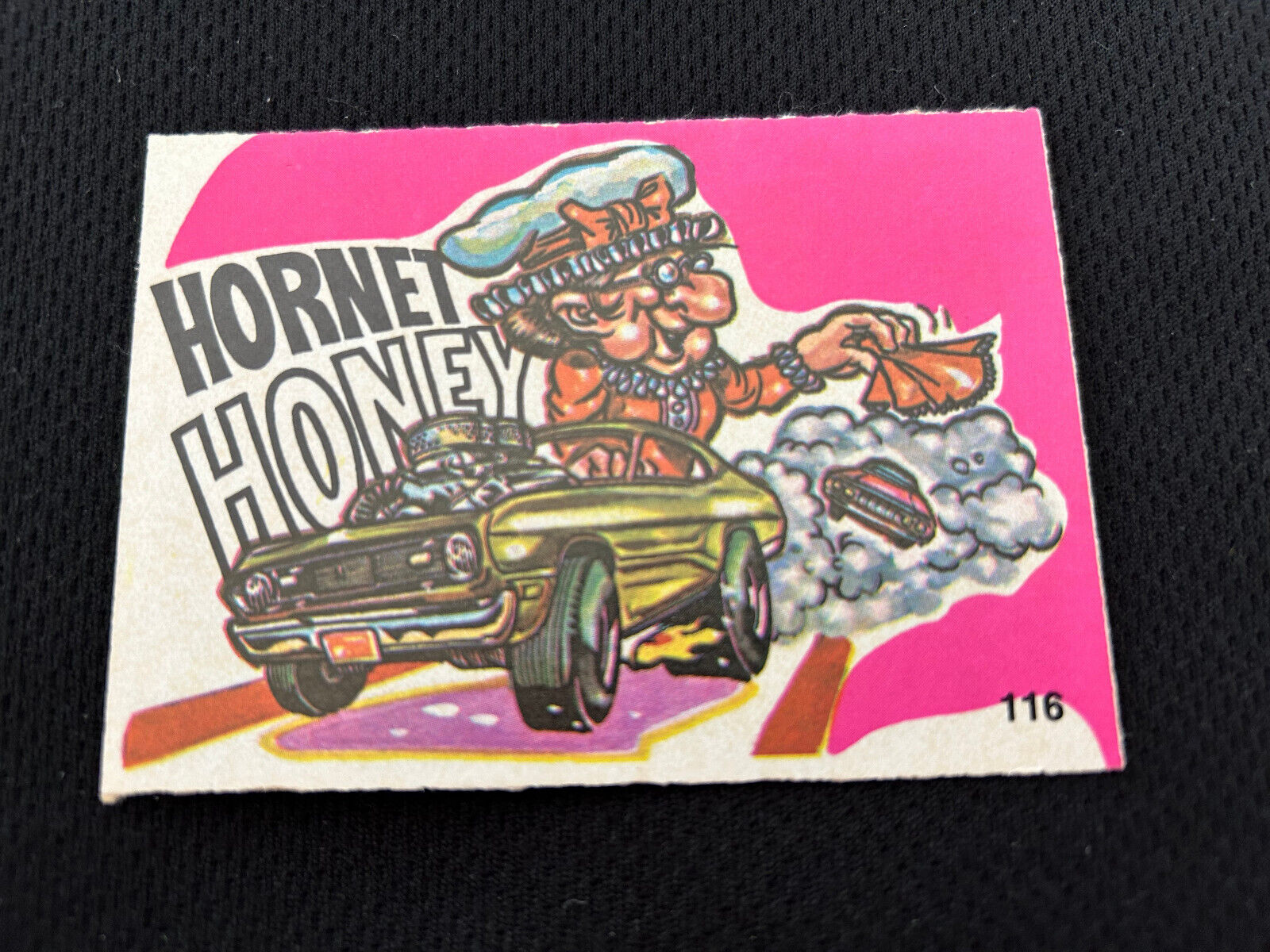 1973 FABULOUS ODD RODS #116 HORNET HONEY DONRUSS PINK NM STICKER CARD
