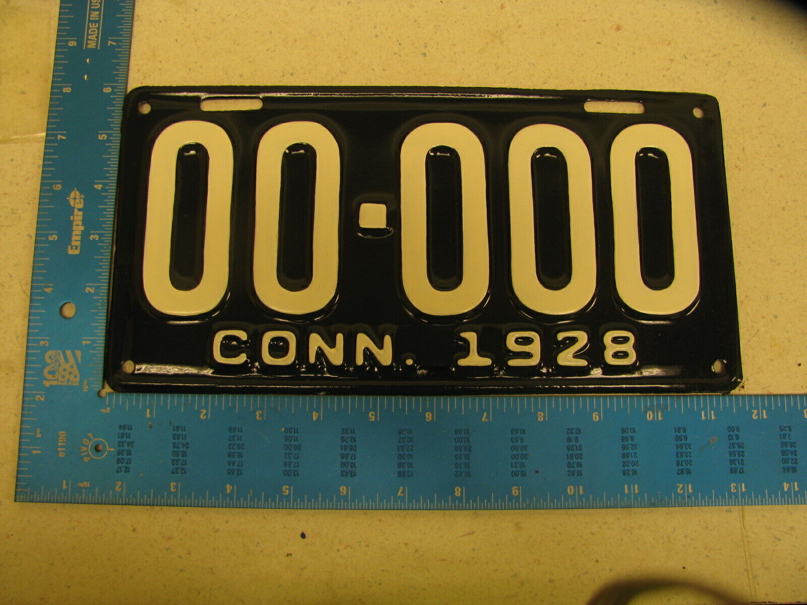 1928 28 CONNECTICUT SAMPLE LICENSE PLATE TAG SAMPLE 00-000 (KC) REPAINT REPAINT