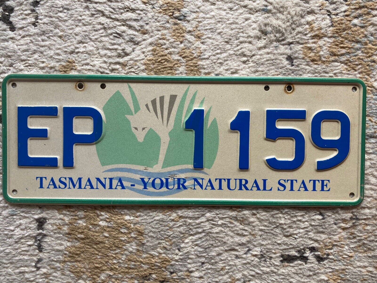 Australia 2017 TASMANIA - YOUR NATURAL STATE License Plate # EP-1159