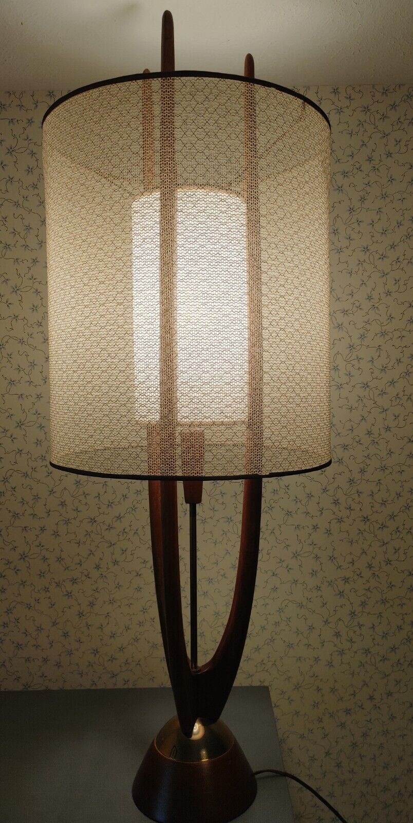 Vintage Modeline Arthur Jacobs Lamp 3-Way Pull With Double Shade