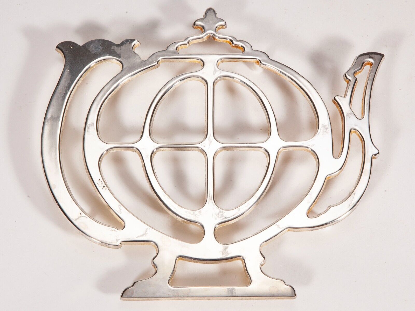 Vintage Silver Plate Teapot Trivet - Tea Pot Shaped Kitchen Counter Metal