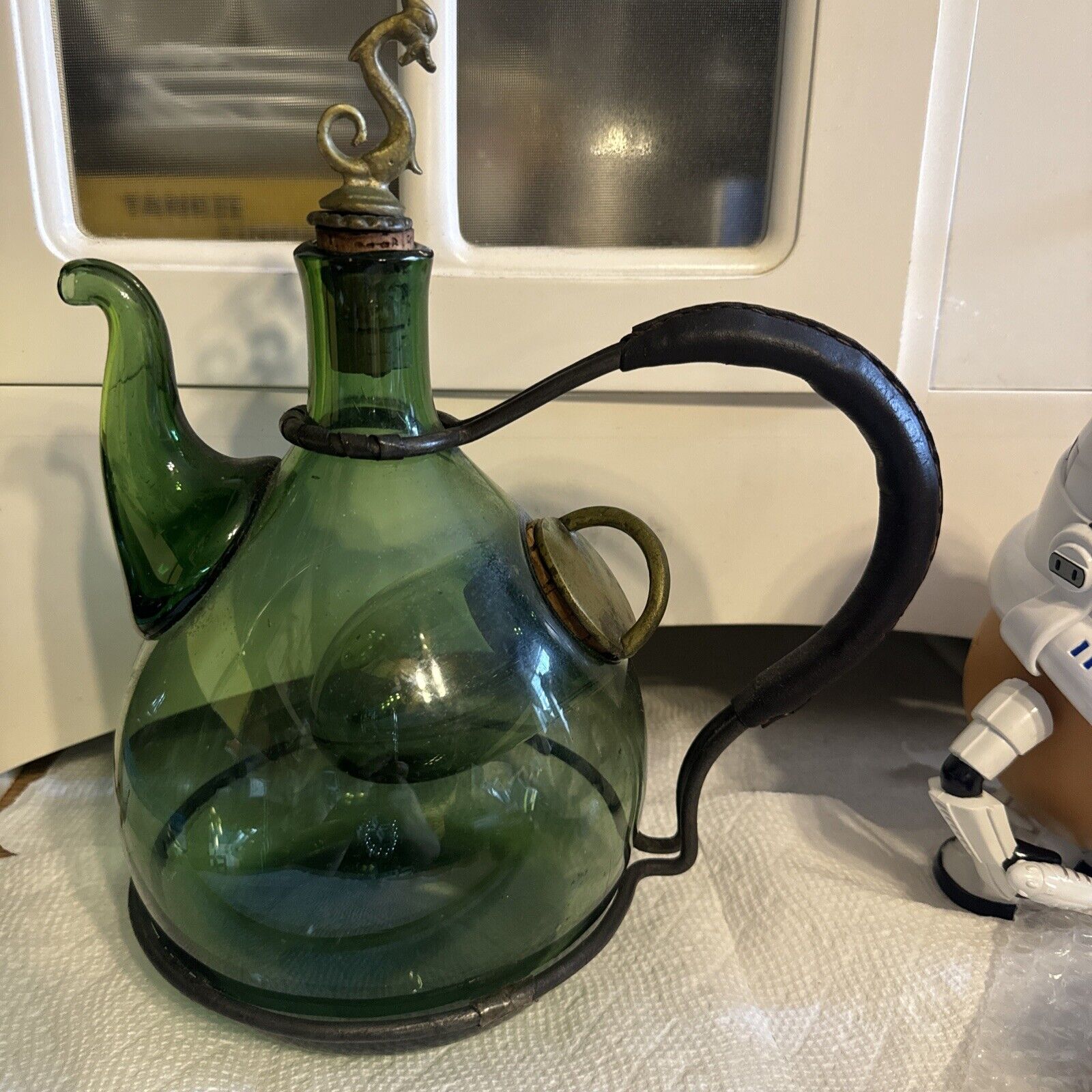 Wine Decanter. Blown Green Glass, Ice Chamber, leather grip handle, 11”, VTG