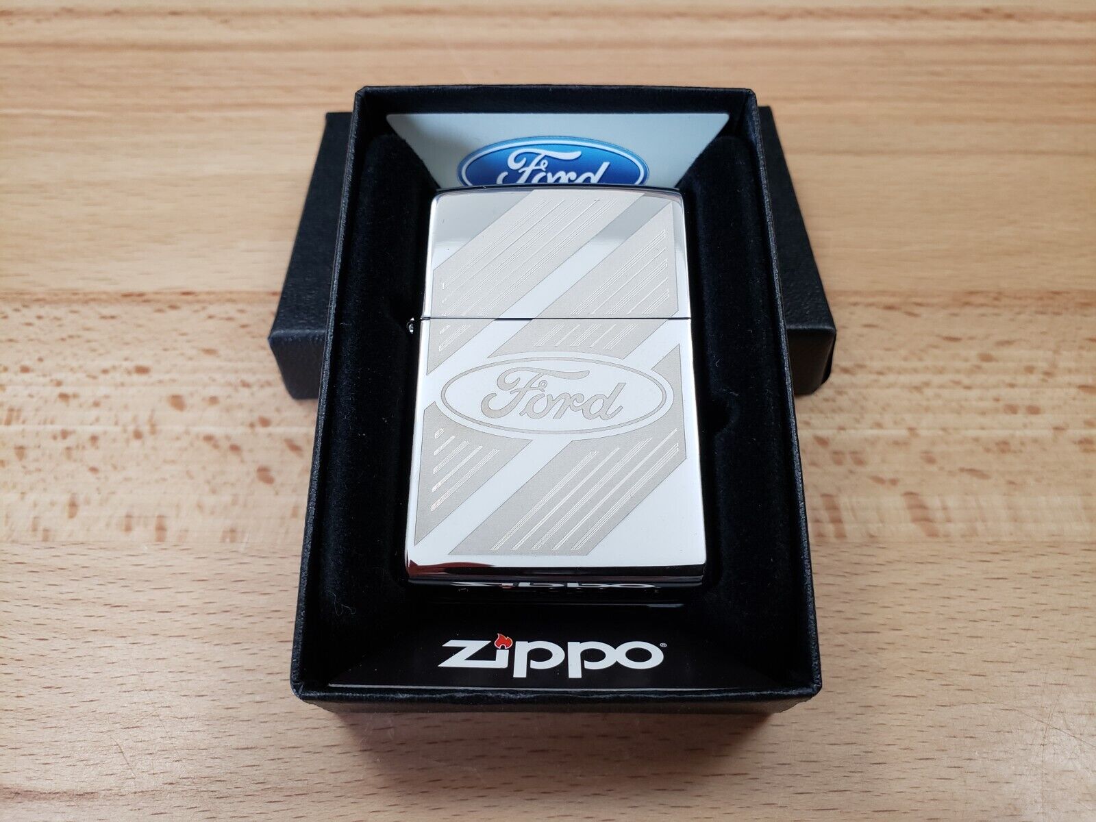 Zippo 250 Classic High Polish Chrome Lighter Ford Oval Aug 2018