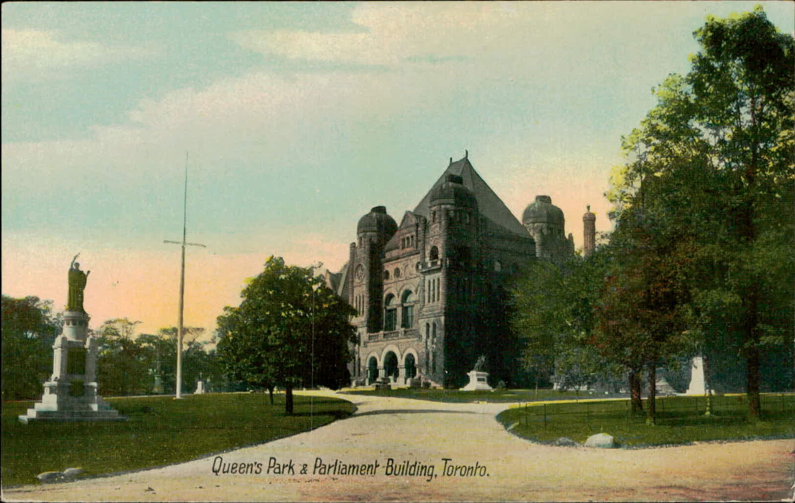 Postcard: Queen\'s Park & Parliament Building, Toronto.