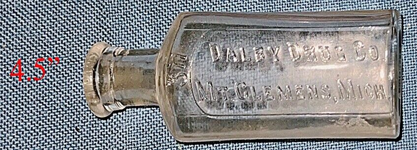 Dalby Drug Co Bottle, 4.5” Mt. Clemens Michigan