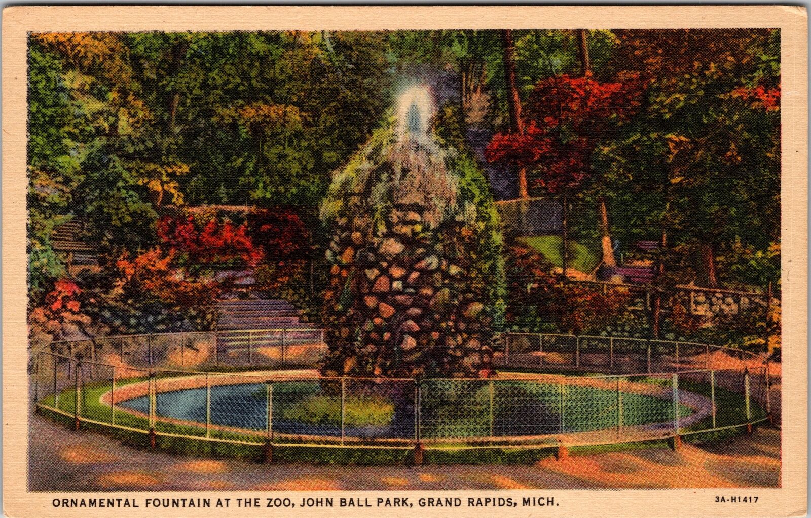 Grand Rapids MI-Michigan, Ornamental Fountain, Vintage Postcard