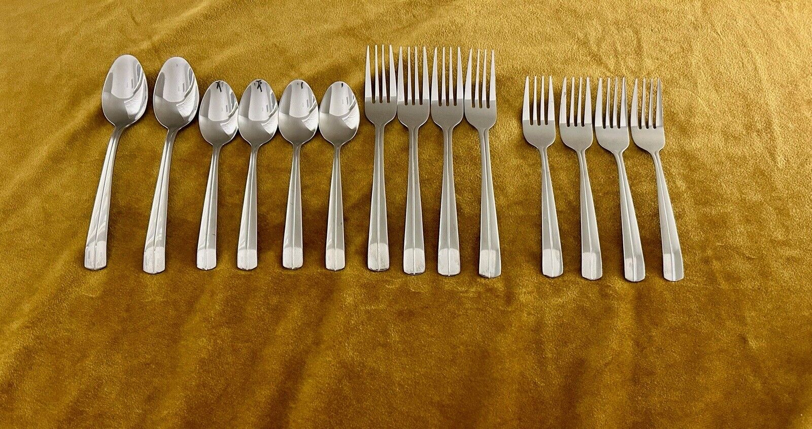 CAMBRIDGE STAINLESS FLATWARE WINFIELD PATTERN GLOSSY 14 PIECES