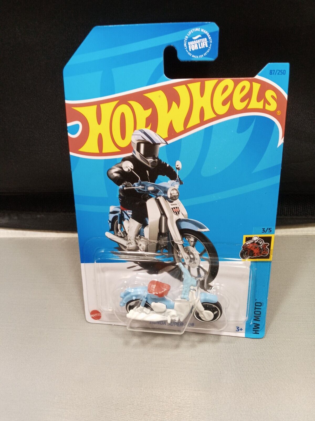 Hot Wheels Honda Super Cub Motorcycle HW Moto #3/5 Diecast 1:64 Scale New