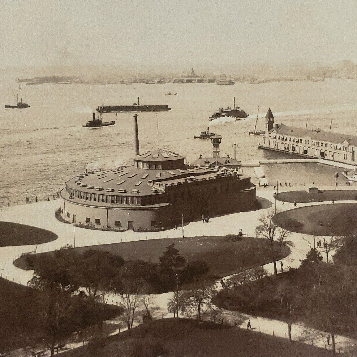 New York Aquarium Boats Stereoview c1902 Battery Park Castle Garden Ships D793
