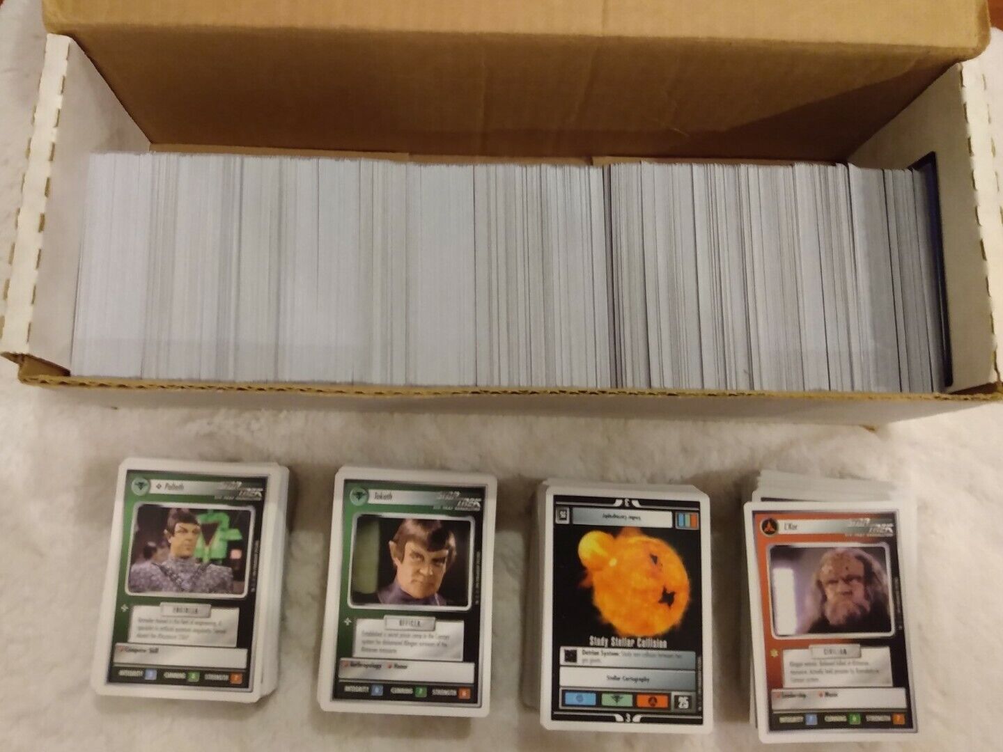 1994 STAR TREK Paramount Pictures Trading Cards Long Box Filled 700+ 