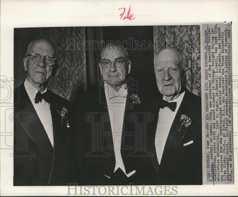 1962 Press Photo Dr. George Fister, AMA President poses with award winners