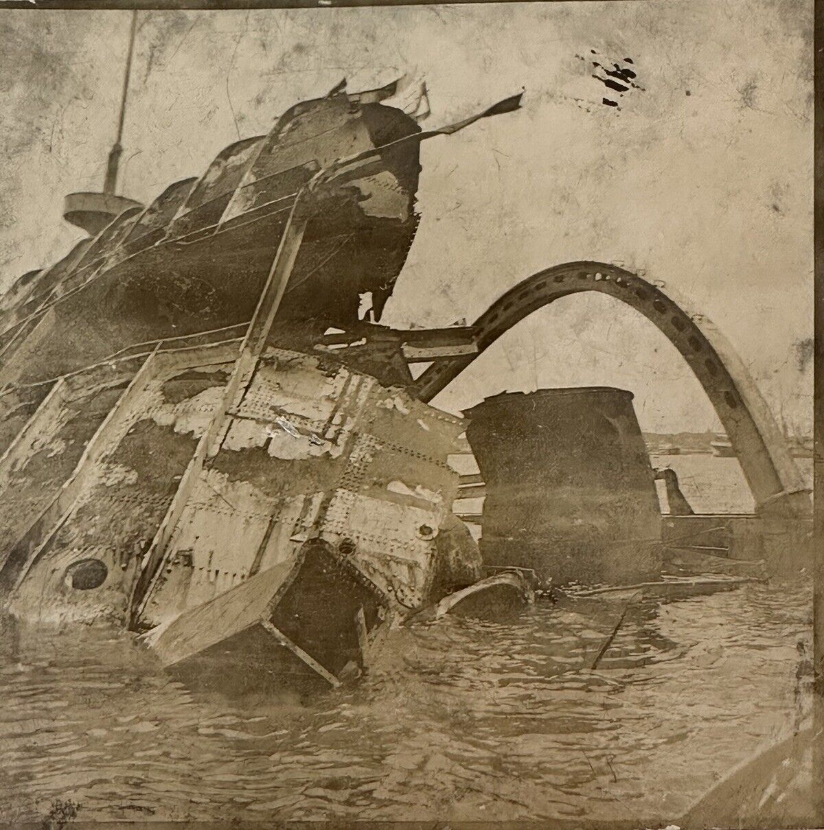 1898 Original Photo On Board 