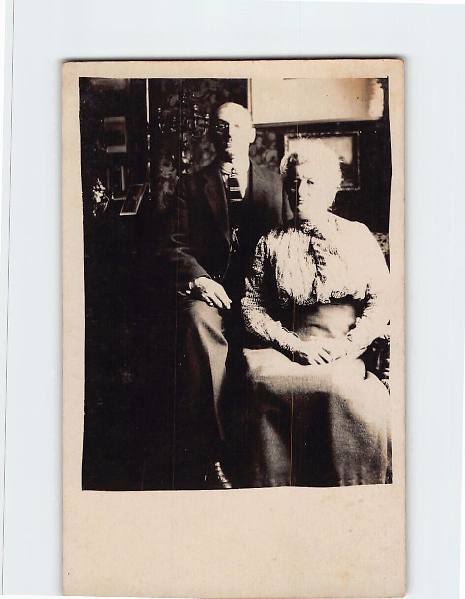 Postcard Vintage Portrait of an Old Couple