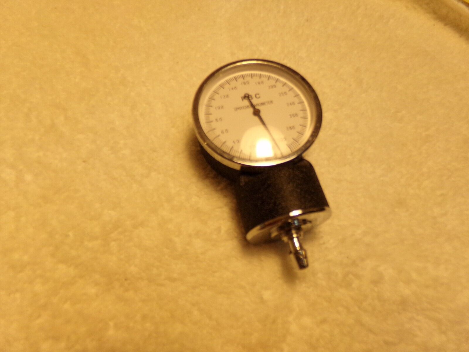 Vintage PBC Sphygmomanometer- Japan 209 UGC