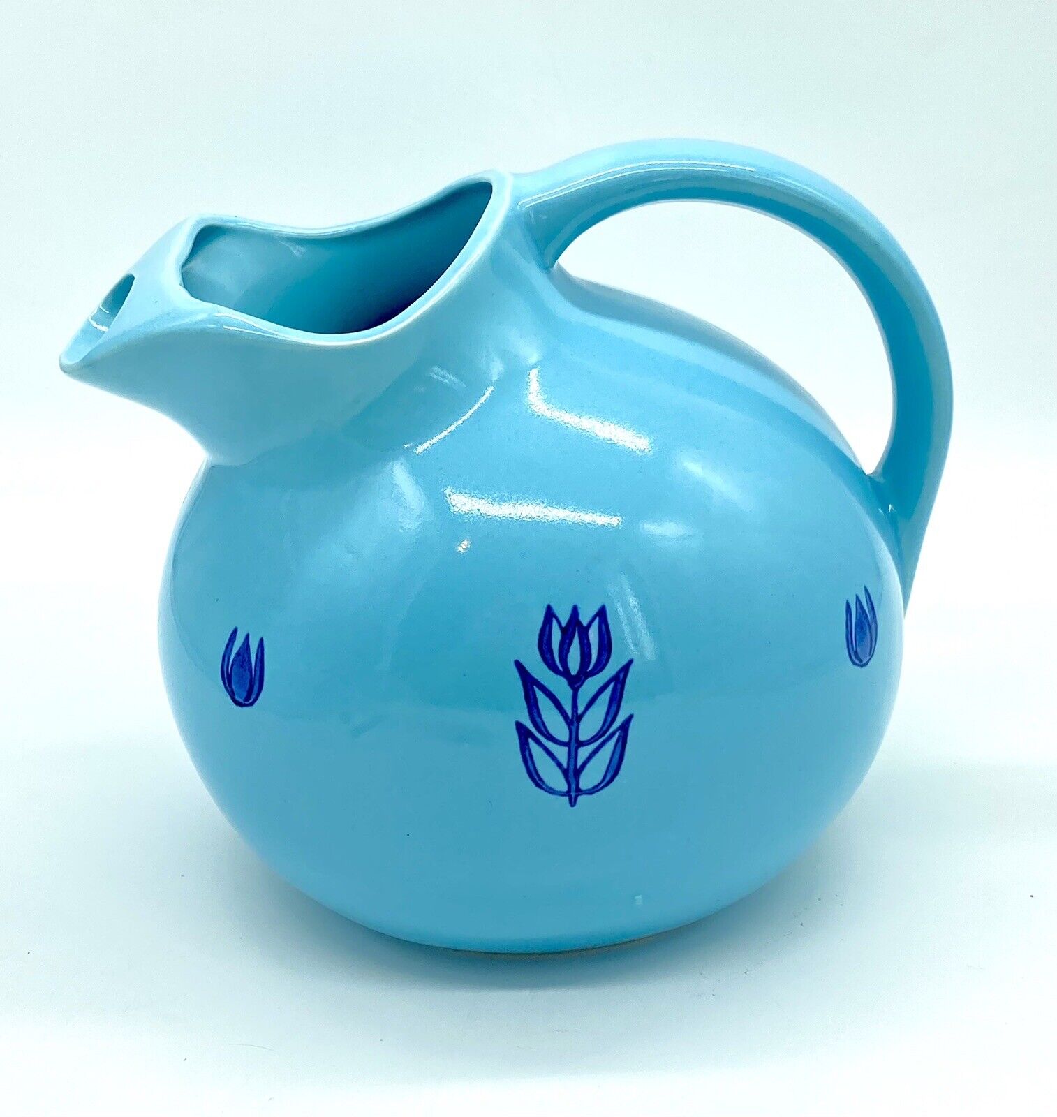 Vintage 1950s Dutch Blue By Cameron Clay Product Pitcher Tulip 7” Round USA