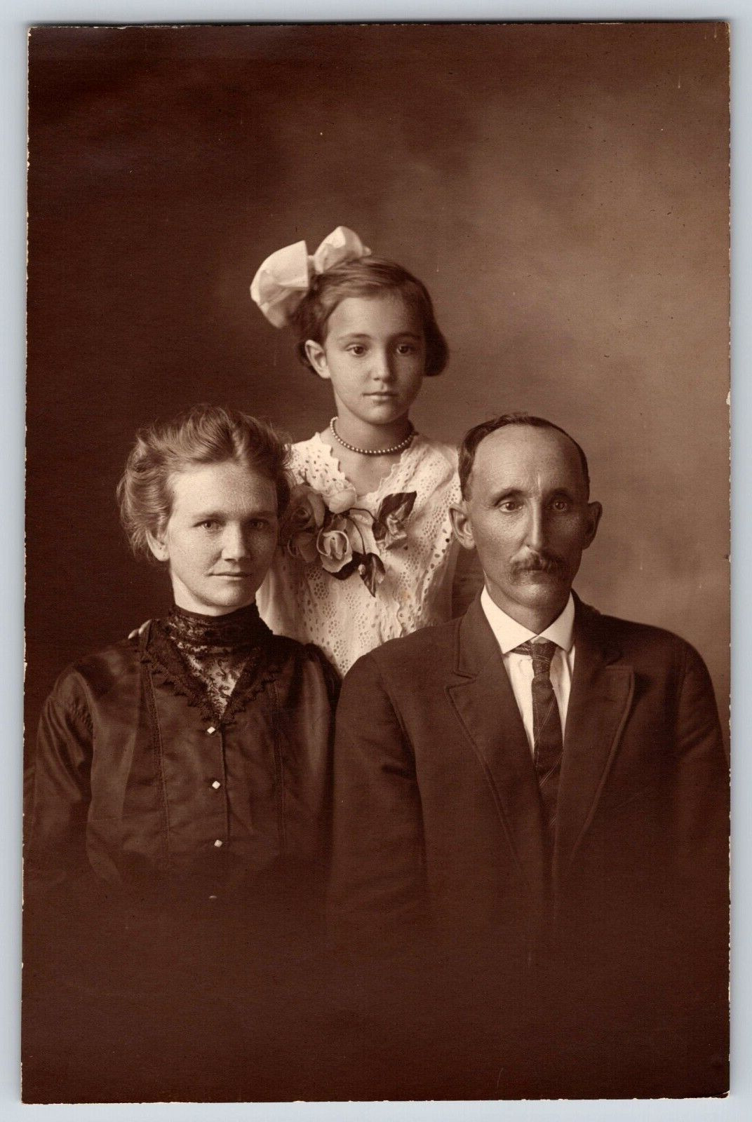 Original Old Genuine Vintage Studio Photo Family Ladies Dresses Gentleman Suit