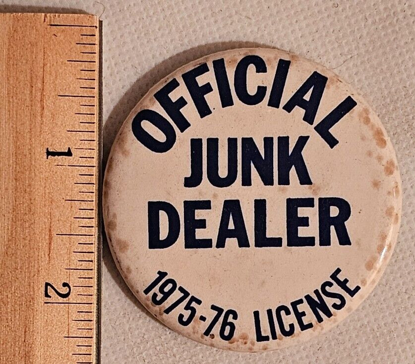 1975-76 Official Junk Dealer License Pinback Button